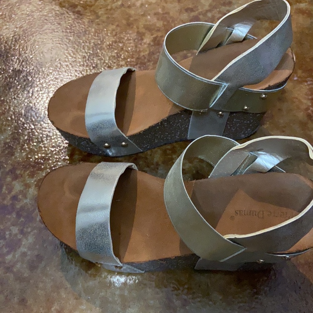 Wedges - Picture 3 of 3